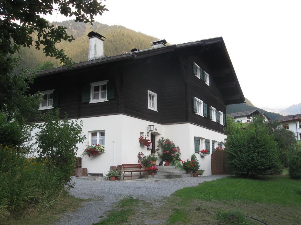 Haus Klinger Appartement Gaschurn Buitenkant foto