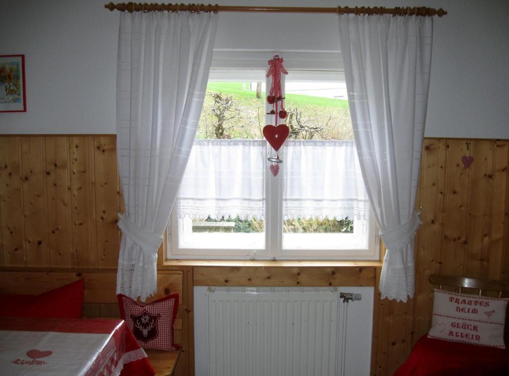 Haus Klinger Appartement Gaschurn Kamer foto
